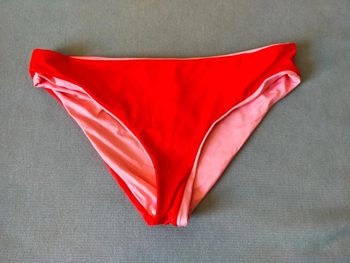 Bas de bikini rouge – Taille 40 – Neuf avec étiquette