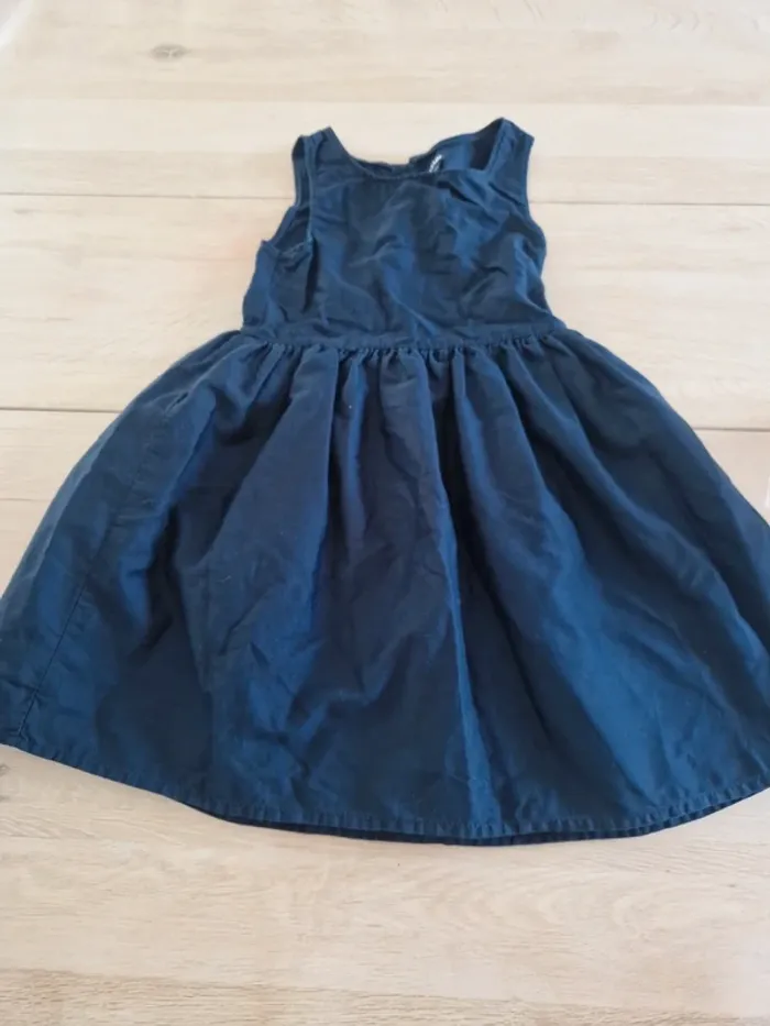 Robe 4 ans