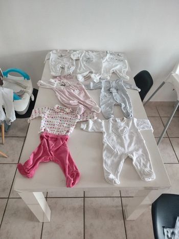 Lot 7 pyjamas 3 mois
