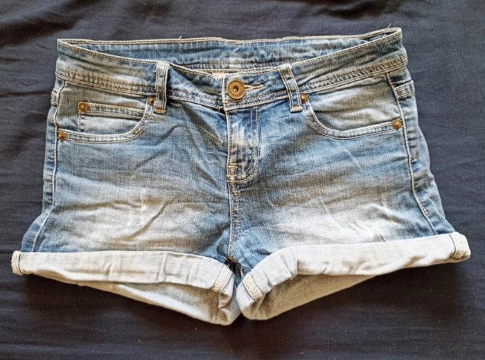 Short en jean bleu clair