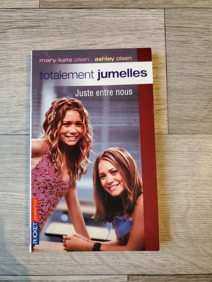 Livre totalement jumelles