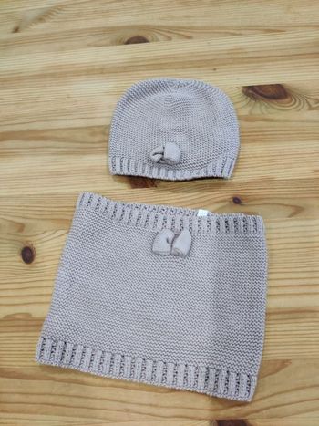 Ensemble tour de cou et bonnet 9 mois