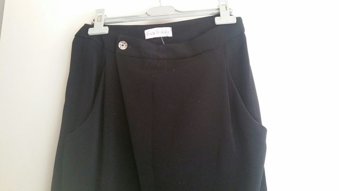 Pantalon noir - photo numéro 3