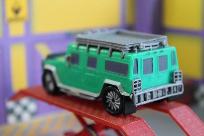 Disney Pixar cars TJ Hummer - photo numéro 3