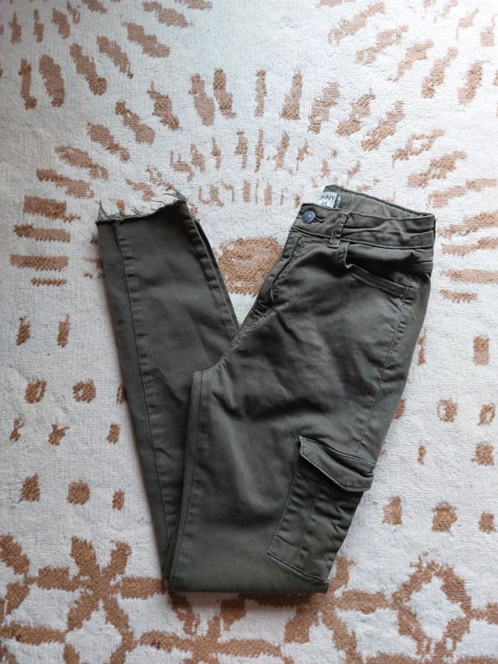 Jean skinny kaki avec poches style cargo taille 34