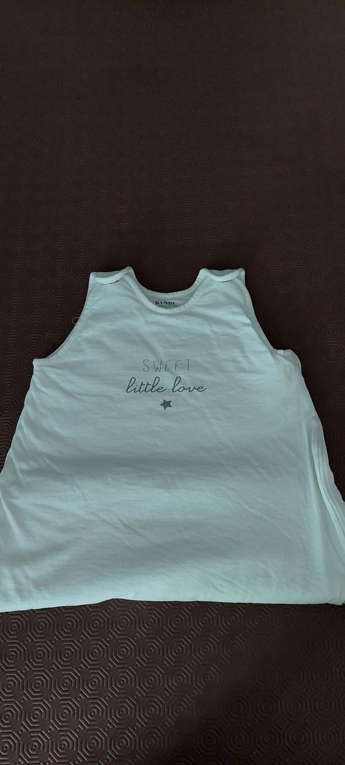 Belle gigoteuse/turbulette sans manches Kiabi 0-6 mois blanche excellent état - photo numéro 5
