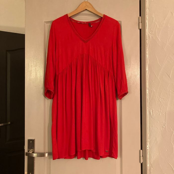 Robe LPB rouge