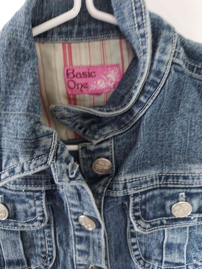 Veste en jean 4ans (jumelles) - photo numéro 5