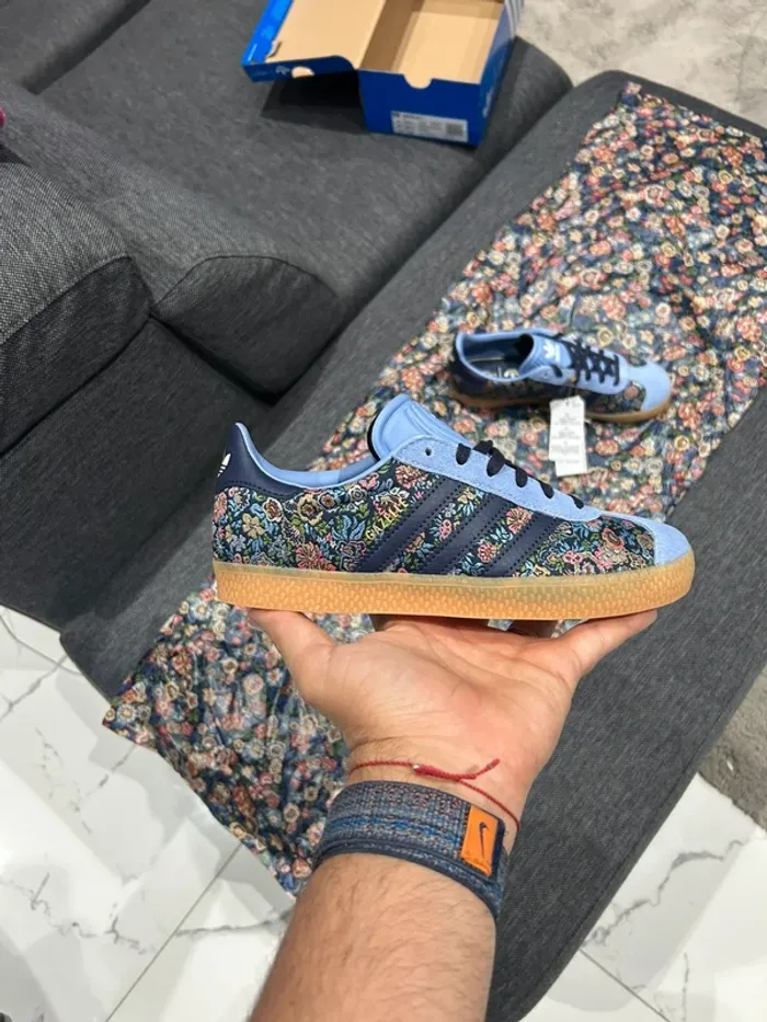 Adidas Samba Liberty London - Bleu - JH5207 - photo numéro 3