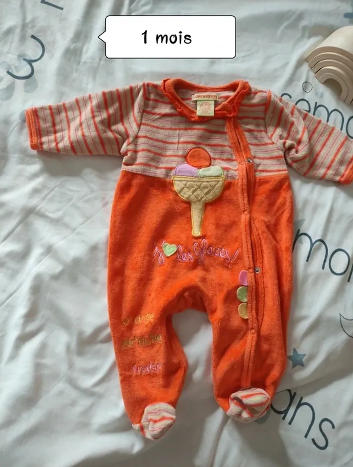Joli pyjama thème glace
