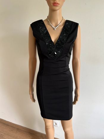 Robe noire sans manches Danity taille L jamais portée