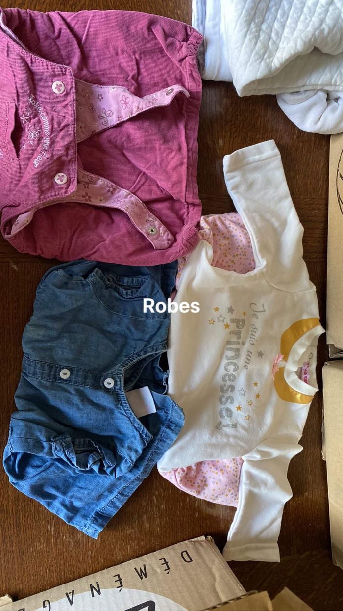 Lot vêtements filles