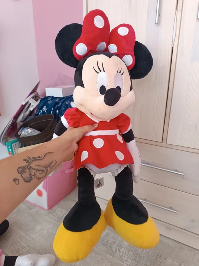 Grande Peluche Minnie Disney authentique - photo numéro 2