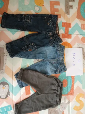 Lot pantalons 9 mois