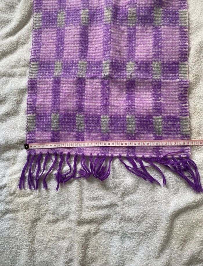 Écharpe violette - photo numéro 2