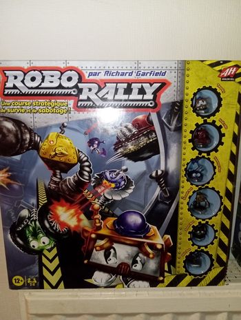 Robots rally