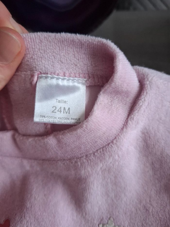 Pyjama 1 pièce velours 24 mois - photo numéro 2