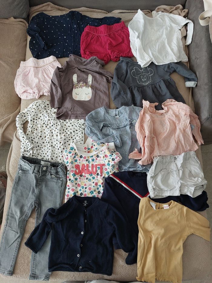 Lots vêtements fille 18mois