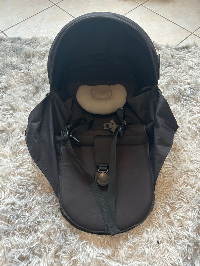 Parck naissance Yoyo