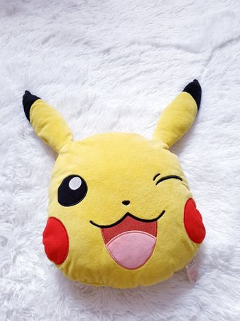 Coussin pikachu