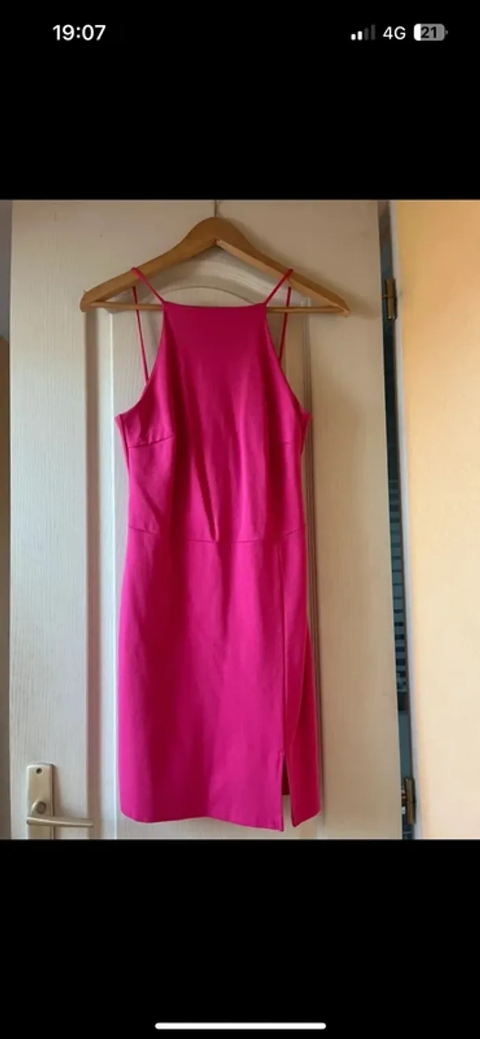 robe rose fuschia stradivarius - photo numéro 7