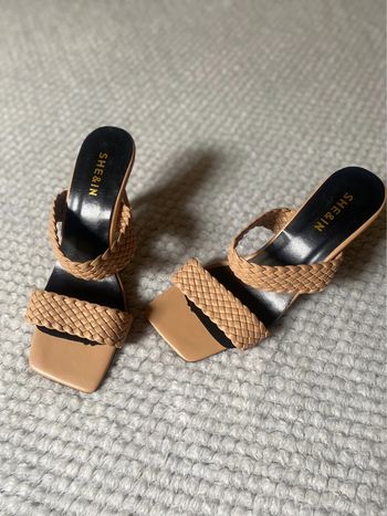 Mules beiges talons hauts