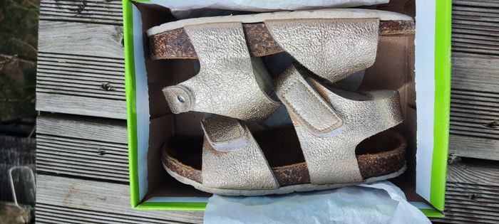 Sandales dorées - photo numéro 7