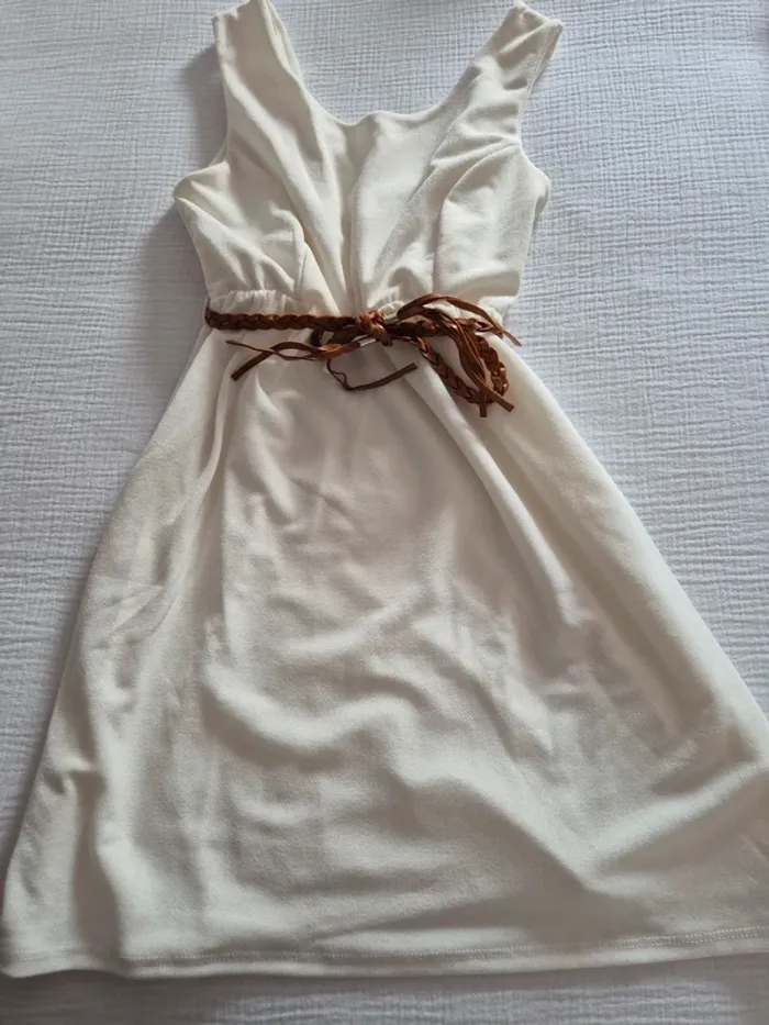 Robe d'été écrue avec jolie ceinture Inside Collection Taille L - photo numéro 7