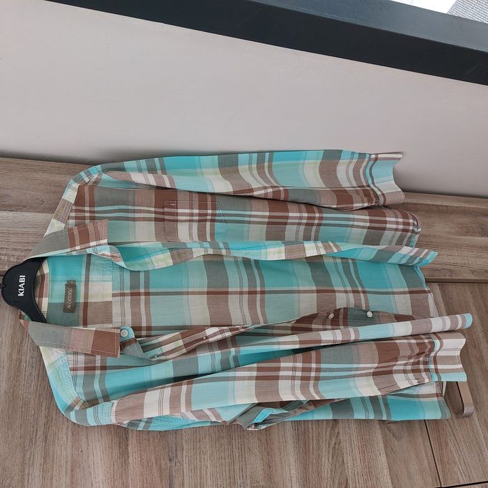 Chemise à carreaux  Taille XL