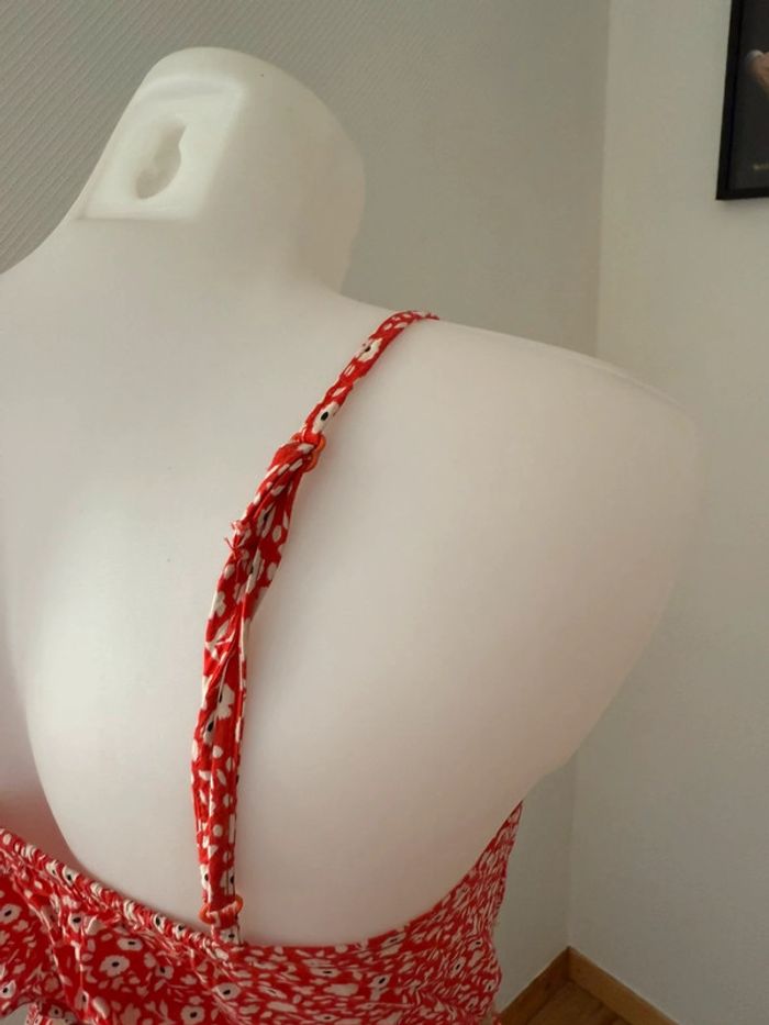 Robe dos nue à fleur en très bon état taille S - photo numéro 6