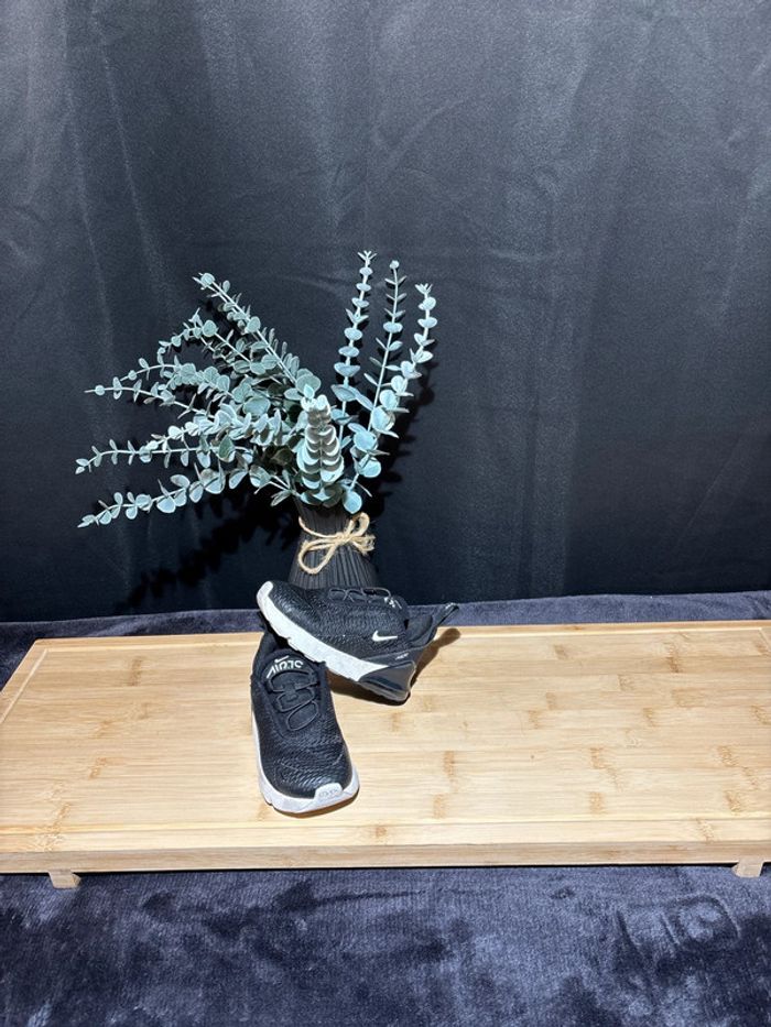Basket Nike air pointure 23,5