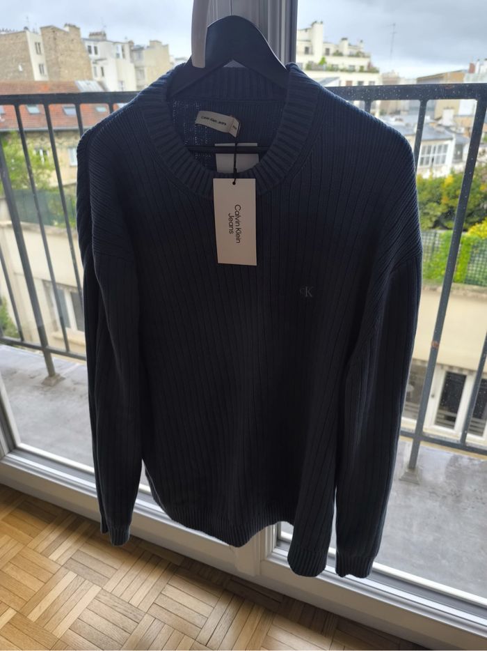 Pull en maille Calvin Klein neuf taille XXXL