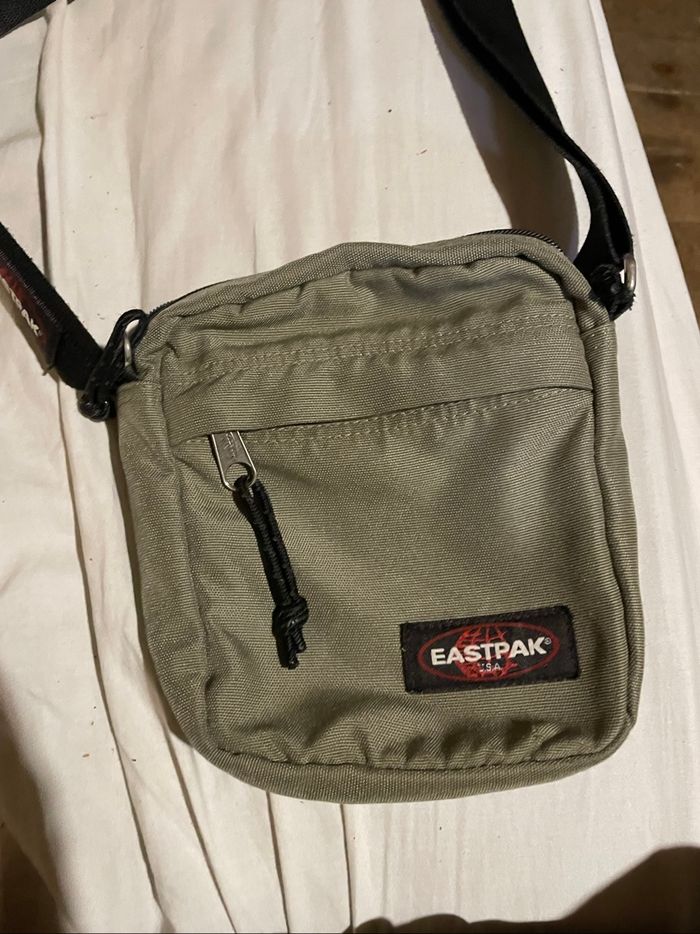 Sacoche eastpak