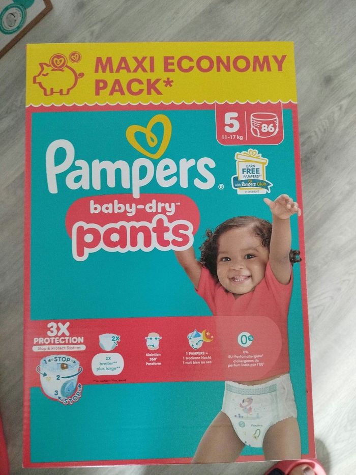 Couches Pampers pants taille 5 x 86