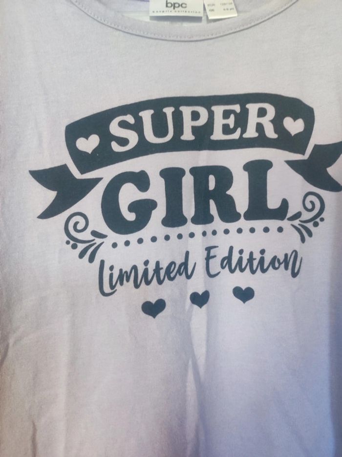 T shirt violet lila super girl 8 ans BPC - photo numéro 2