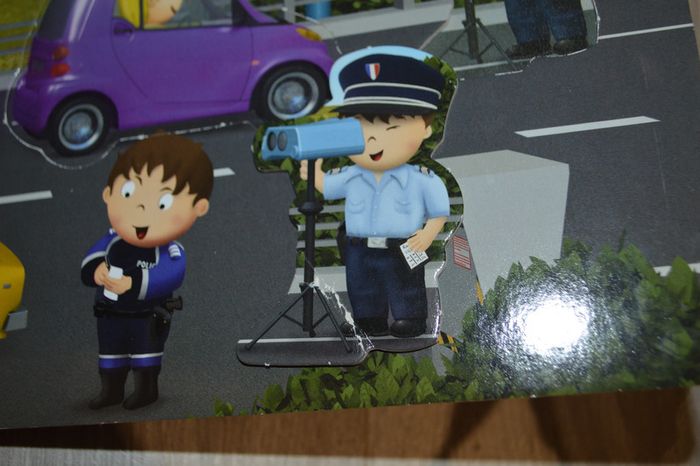 Livre joue et découvre la police Fleurus - photo numéro 4