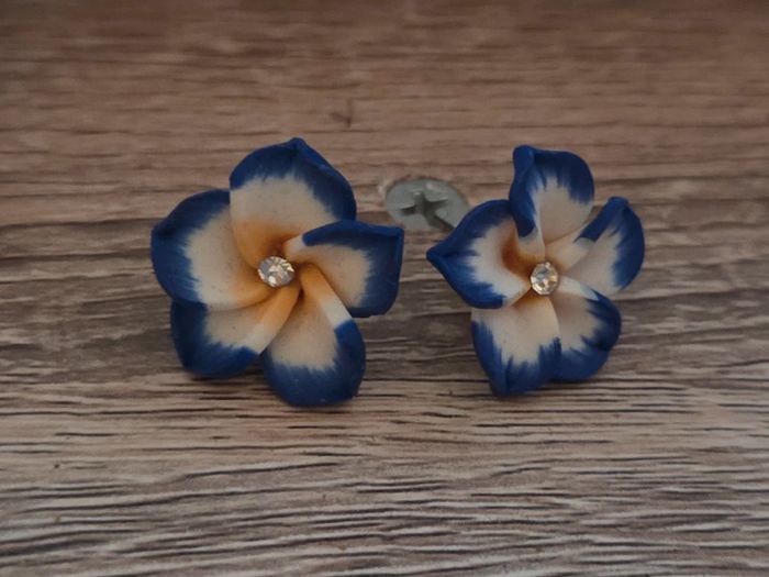 Boucles d oreilles fleur