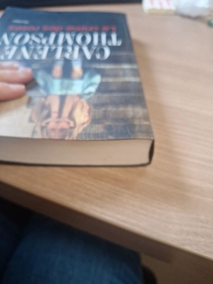 Le crime des roses - photo numéro 6