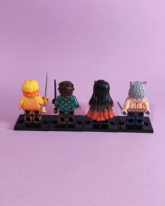 Demon Slayer - les 4 pourfendeurs - lot de 4 mini figurines au format Lego - photo numéro 2