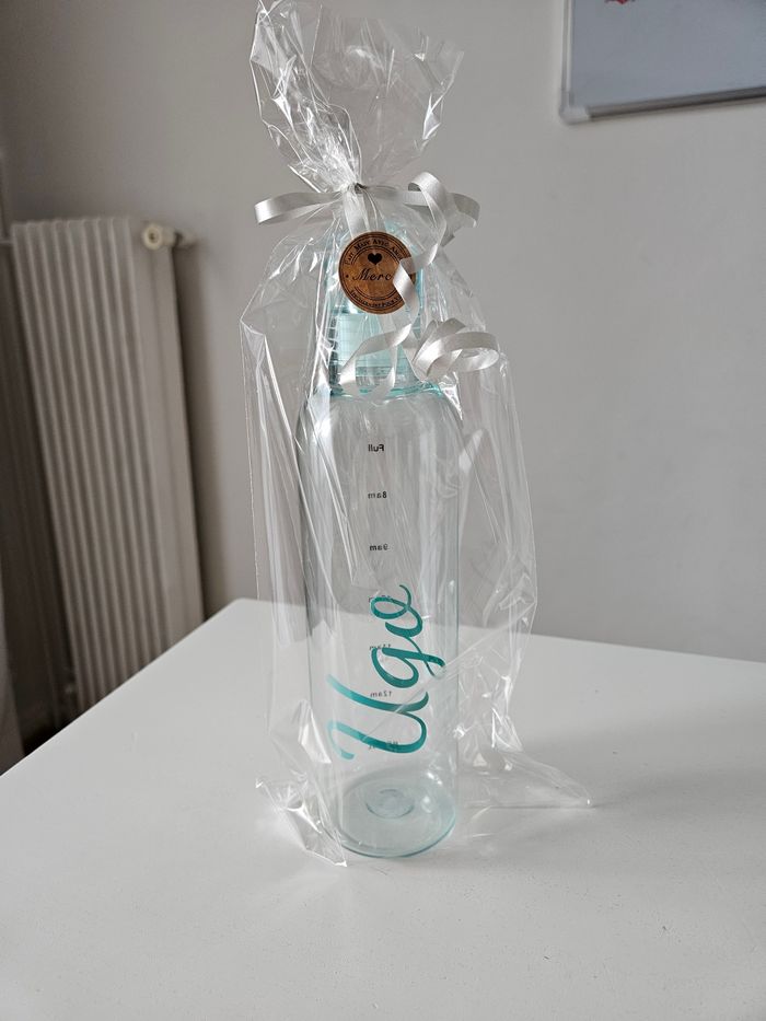 Gourde personnalisée en plastique 500ml idee cadeau fin d'année maîtresse ATSEM..... - photo numéro 7