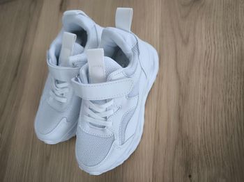 Basket taille 29