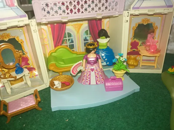 Lot princesses playmobil (fontaine 4137, château transportable 5419, - photo numéro 14