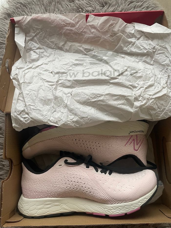 New balance Freshfoam tempo rose clair - photo numéro 8