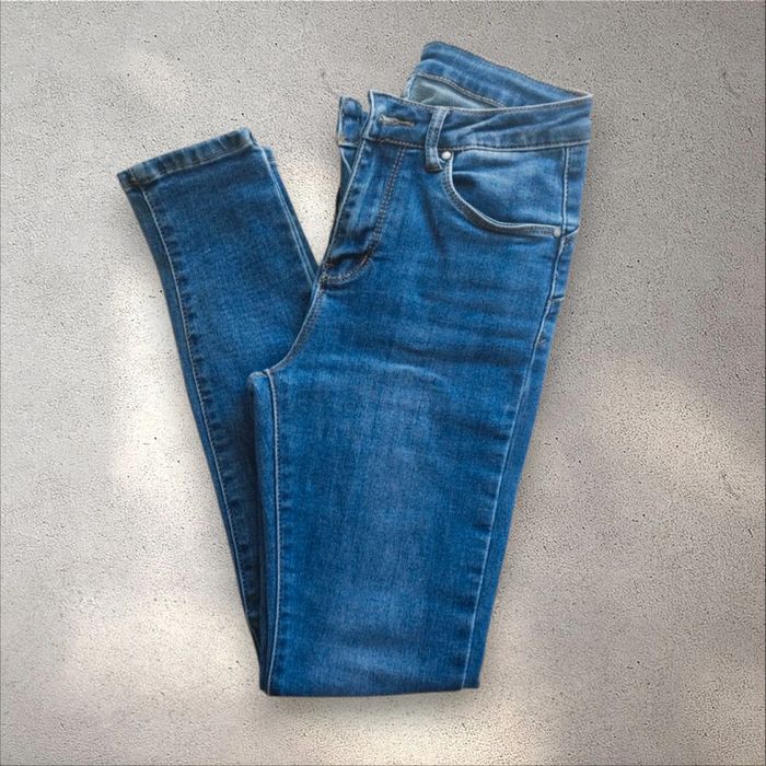 Jean skinny fit bleu excellent état taille 34