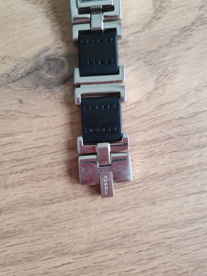 Montre femme - photo numéro 4