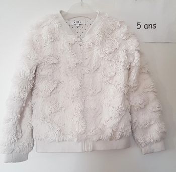 Veste zippée tex 5-6 ans