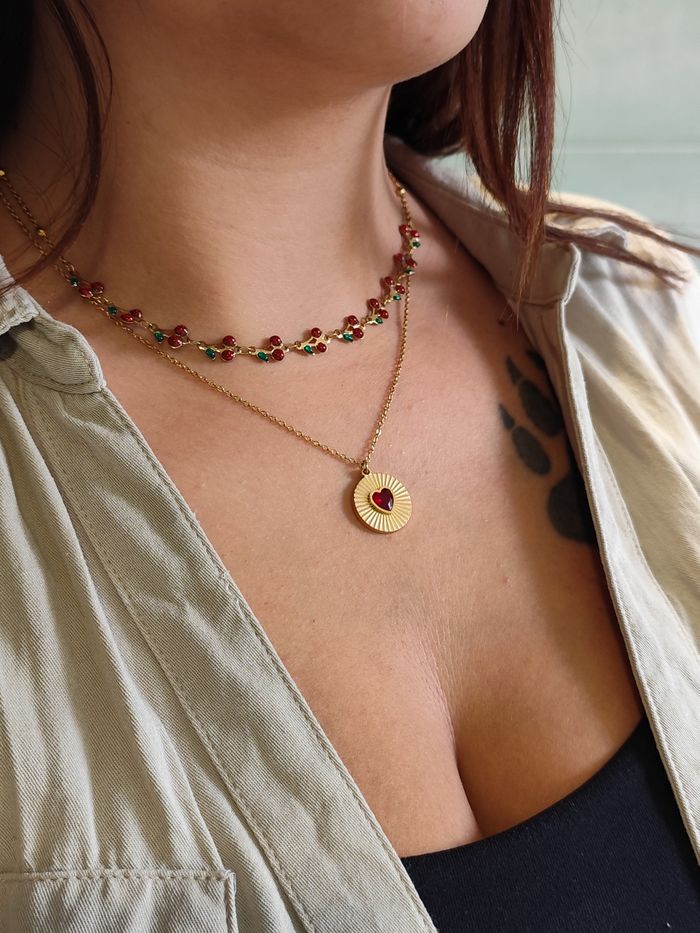 Collier coeur cerise ✅