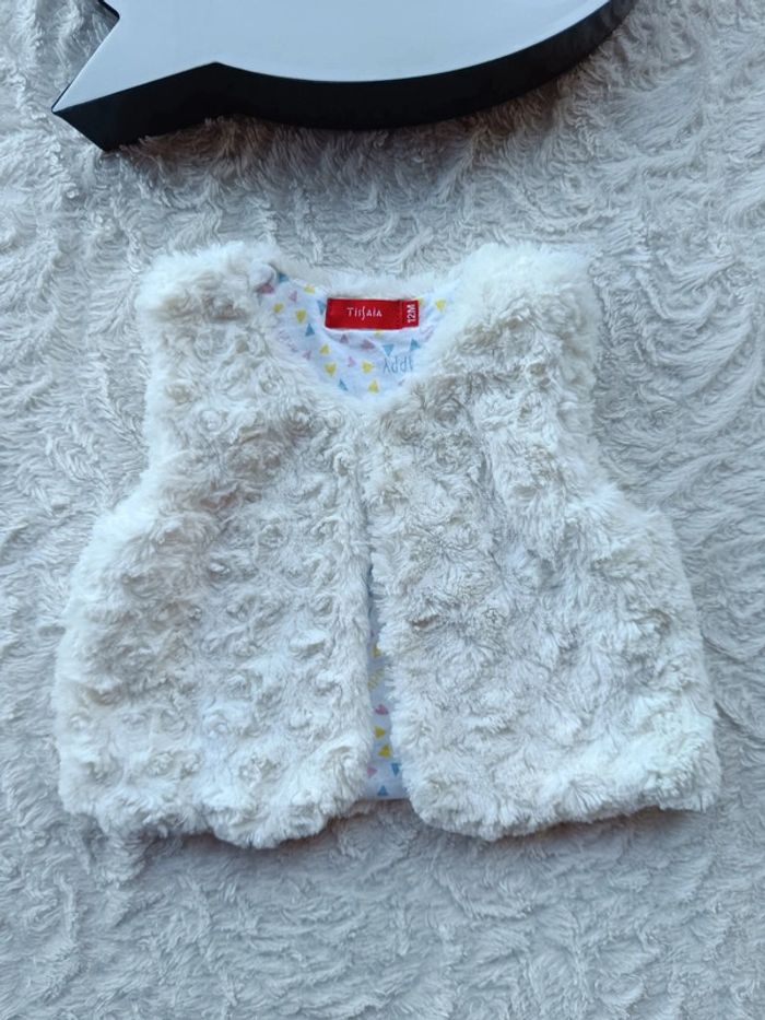 Boléro sans manche cardigan Fille 12 mois fourrure Tissaia - photo numéro 2
