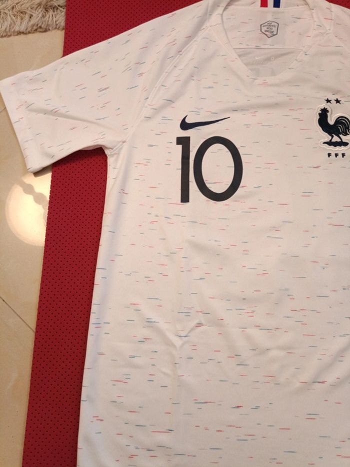 Maillot de foot Mbappe France, Nike Authentique Officiel taille Adulte L - photo numéro 3
