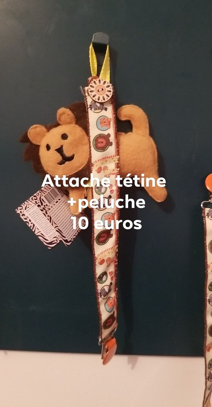 Attache tétines - photo numéro 3